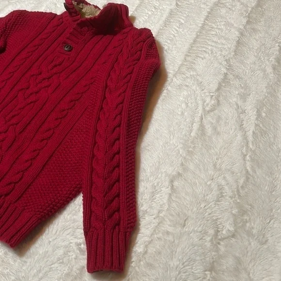 Gap Kids Russian Red Cable Knit  3 Button Sweater with Faux Fur Lined Collar - Picture 7 of 13